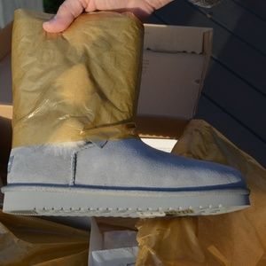 KOOLABURRA W VICTORIA SHORT GRAY SUEDE BOOTS Size 8